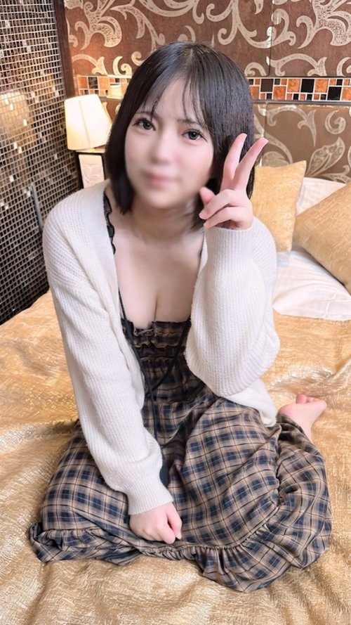 FC2-PPV-4943290 Get 990 points until August 4th!! [With Bonus] Super sensitive marshmallow-bodied college girl gets filmed having sex in sexy lingerie ♡ Unprecedented multiple orgasms cause her vagina to convulse as a massive amount of semen is released i