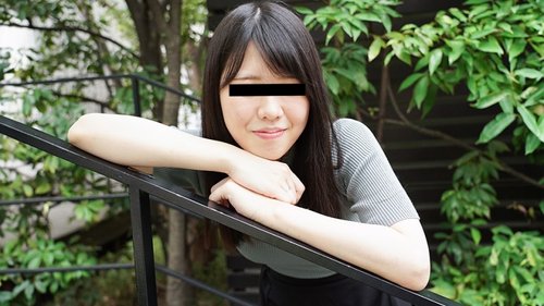 10MUSUME-073024-01 Berhubungan seks liar dengan gadis amatir yang horny dalam lingerie murahan!