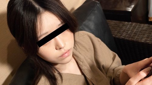 10MUSUME-102125-01 Tantangan Blowjob Sambil Menonton Video