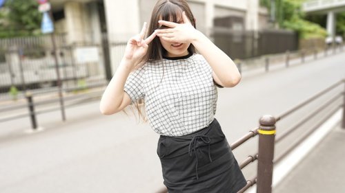 10MUSUME-111125-01 Gadis Veteran Menonjolkan Lidah Dan Menunjukkan Wajah Ahegao Dengan Tanda Damai