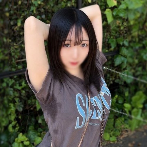 FC2-PPV-4927999 *Aku menemukan gadis ubi manis yang menggoda [muncrat] Mahasiswi pertanian 19 tahun yang malu karena keringat mengucur dari ketiaknya. Aku menanam benihku di dalam vaginanya saat dia klimaks berulang kali dalam kondisi setengah sadar ♡